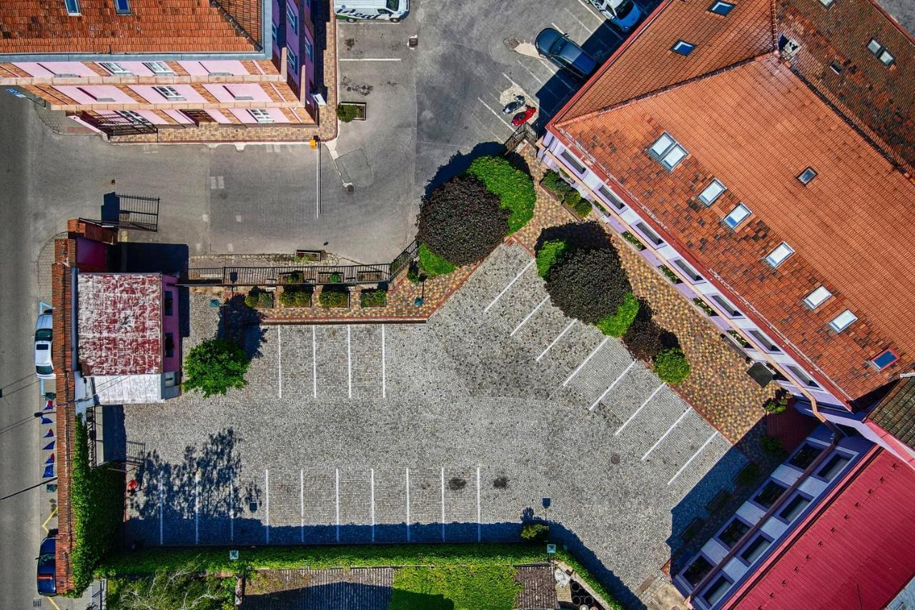 U Heligonky Otel Brno Dış mekan fotoğraf